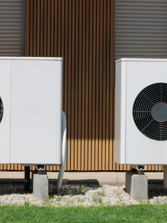 Onderzoek: slimme warmtepompen en dynamisch energiecontract voordelig voor gebruiker en stroomnet