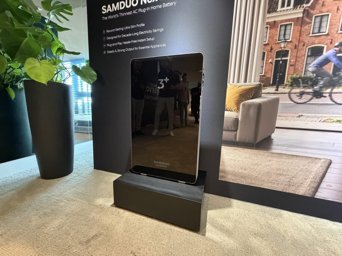 Samduo Nex E6000: ultradunne plug-in thuisaccu van nog geen 12 cm