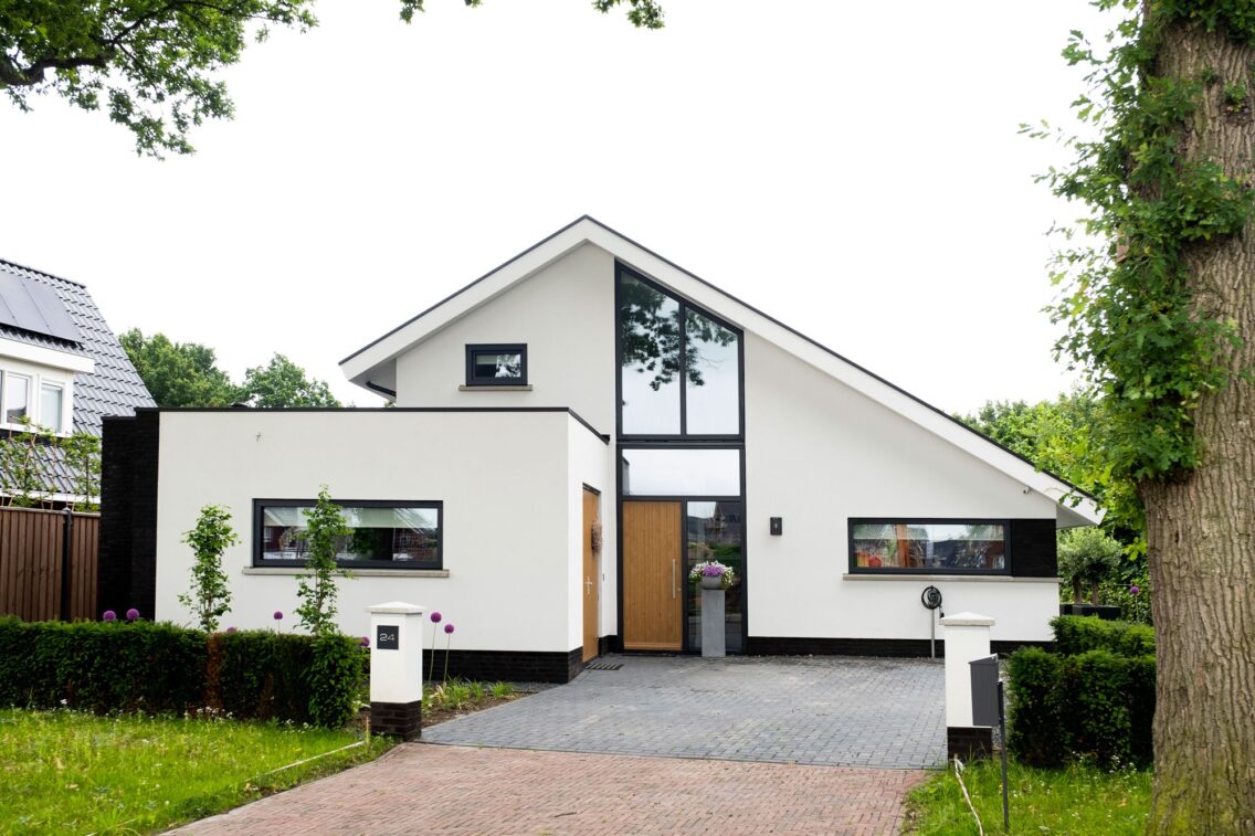 De 10 ampèrevilla: hoe een heel huis all-electric draait op een campingaansluiting